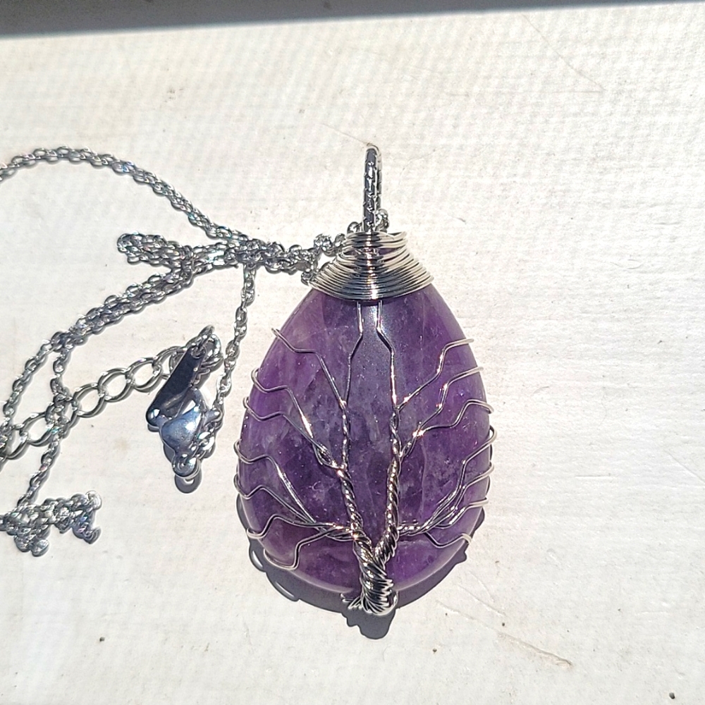 Wire wrapped Stone purple amethyst on adjustable chain NWOT New w/out tags